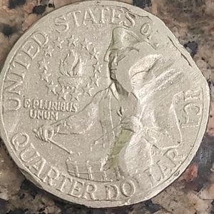 RARE BICENNTENNIAL 1776 1976 QUARTER